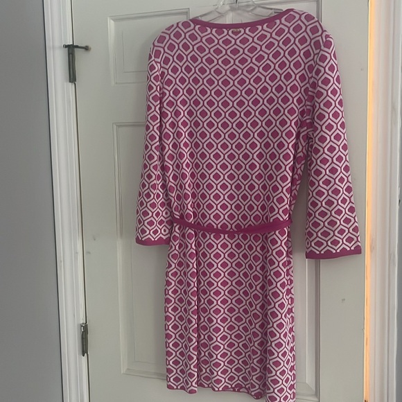 Pink Geometric Pattern St John Dress - Picture 4 of 4